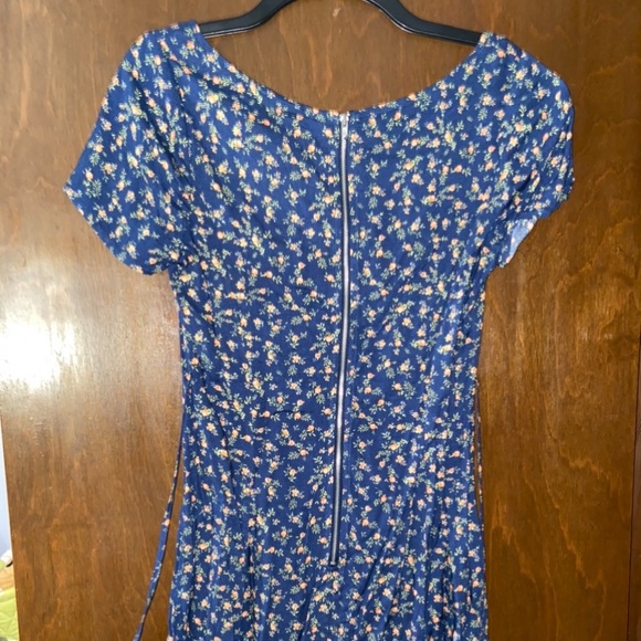 Navy Floral Dress - Picture 2 of 5